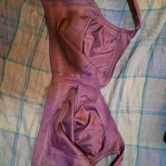 44C Playtex 18 Hour Comfort Strap Bra - Picture 3 of 4